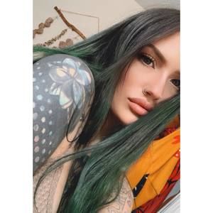 Meet your Posher, Paige